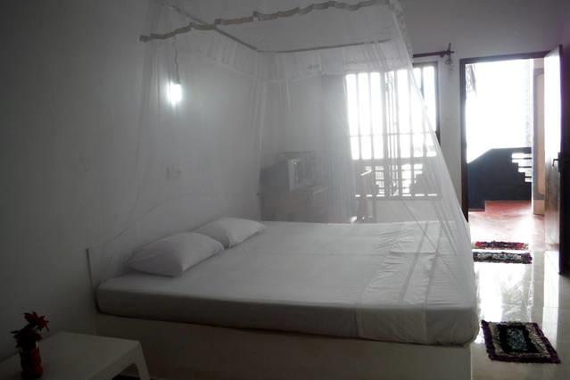 Githmini Beach House And Toures Hikkaduwa Εξωτερικό φωτογραφία